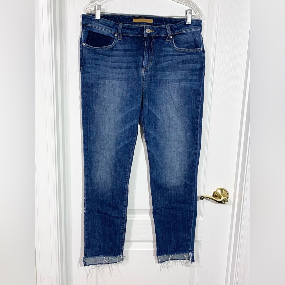 Joe’s Jeans Straight Leg Ankle Asymmetrical Hem Size 32